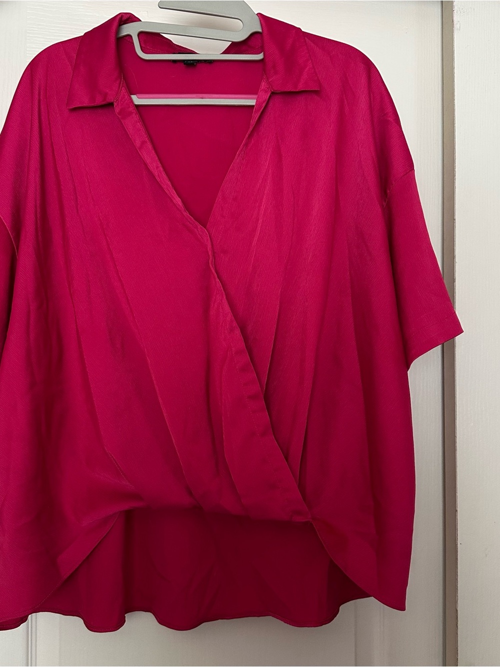 Women’s Fuchsia Draped V-Neck Blouse size: XL